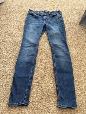 Hollister Women's Skinny Jeans - Dark Blue Wash